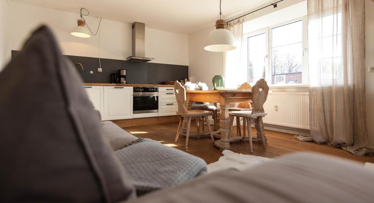 Modern-Bayrisches Apartment Mit Seeblick Тегернзее Экстерьер фото