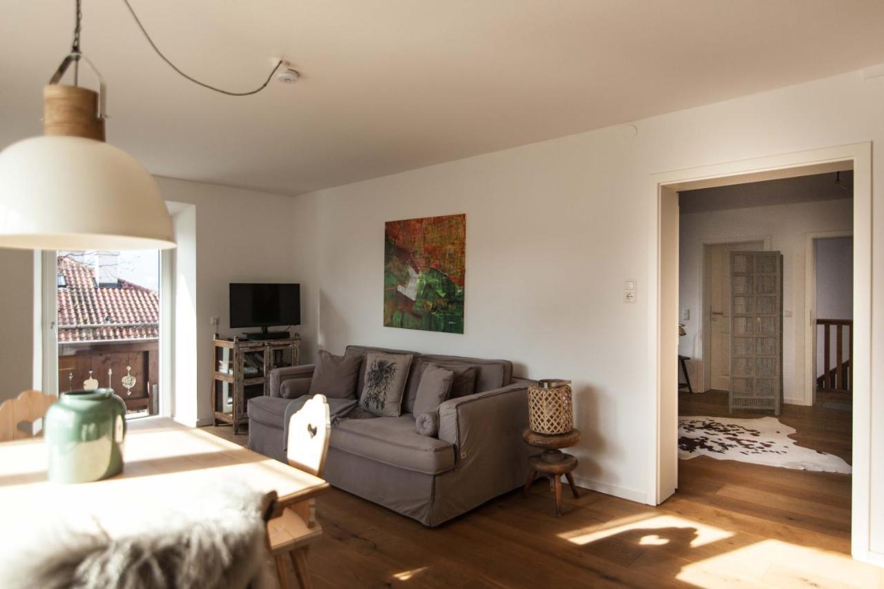 Modern-Bayrisches Apartment Mit Seeblick Тегернзее Экстерьер фото