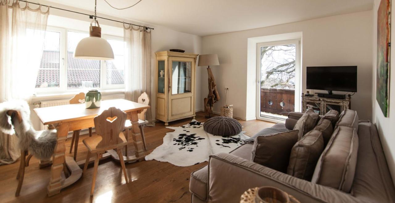 Modern-Bayrisches Apartment Mit Seeblick Тегернзее Экстерьер фото